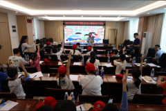 <b>梧州开展世界读书日暨食物平安从题宣传亲子勾</b>